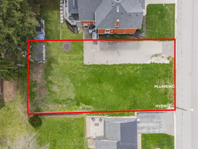 5 St Mary’s Street N, Perth East, ON N0K 1M0