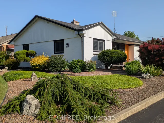 21 Seacliff Drive W, Leamington, ON N8H 2L5