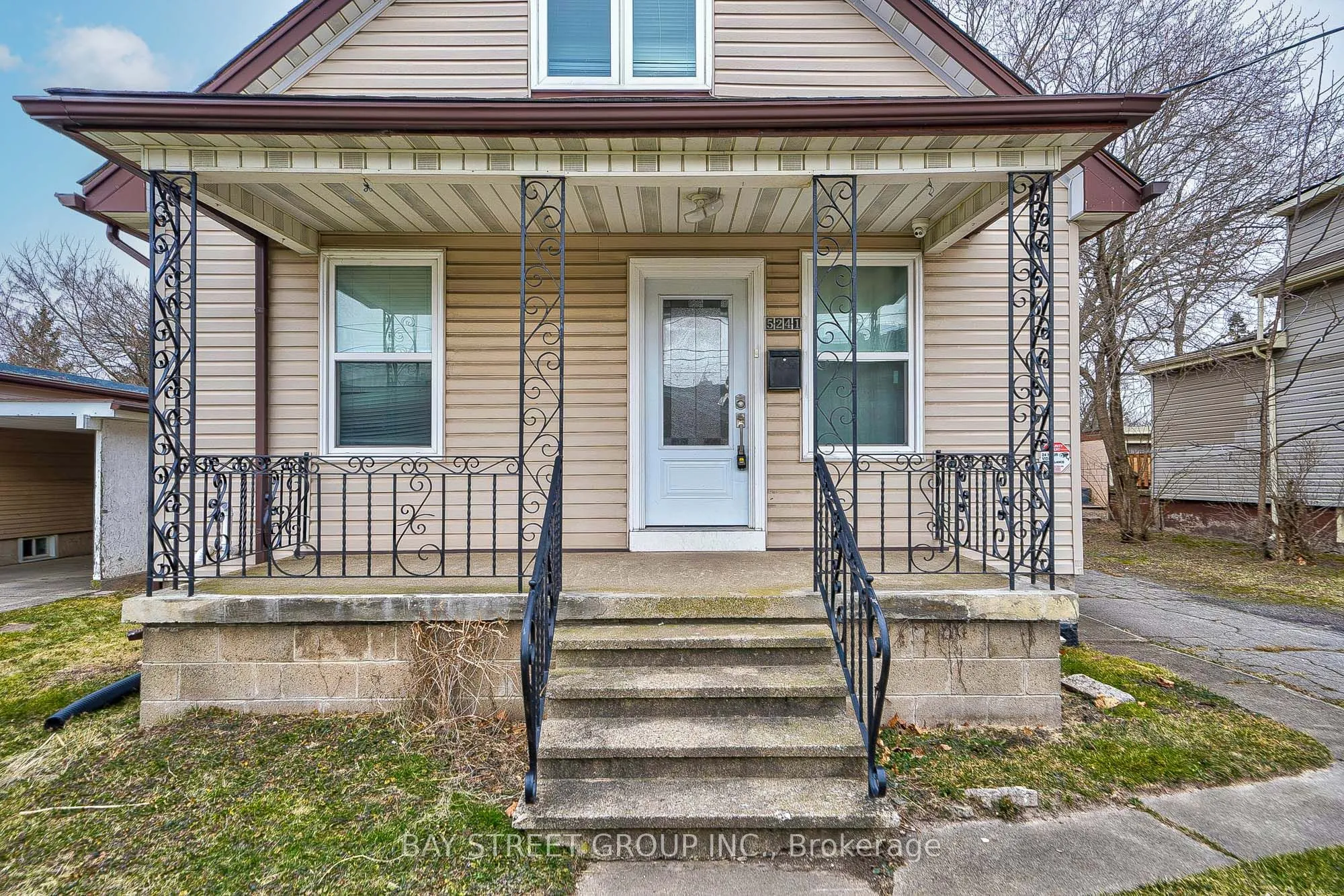Detached Home For Sale | X13087194