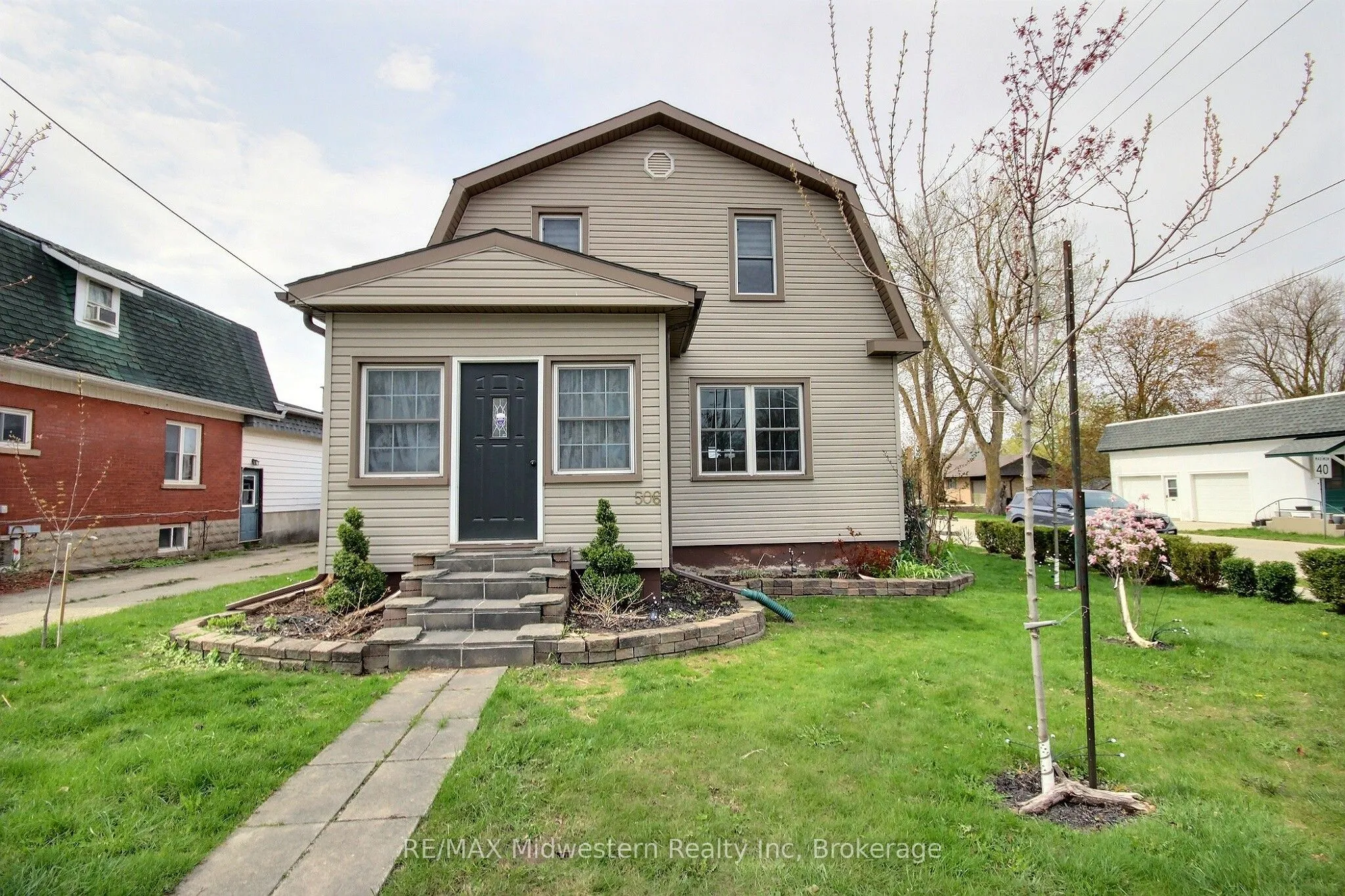 Detached Home For Sale | X13091858