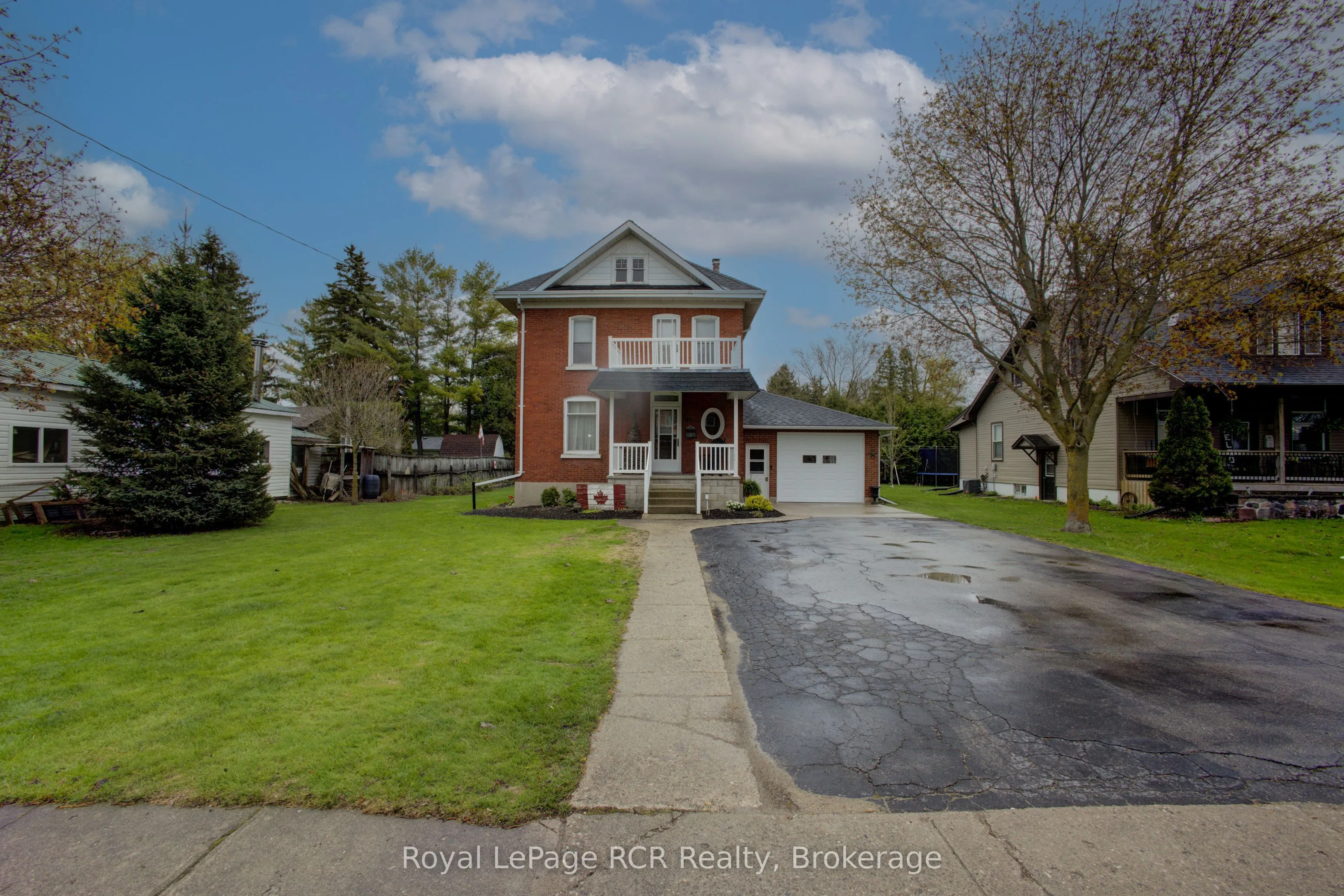 Detached Home For Sale | X13092312