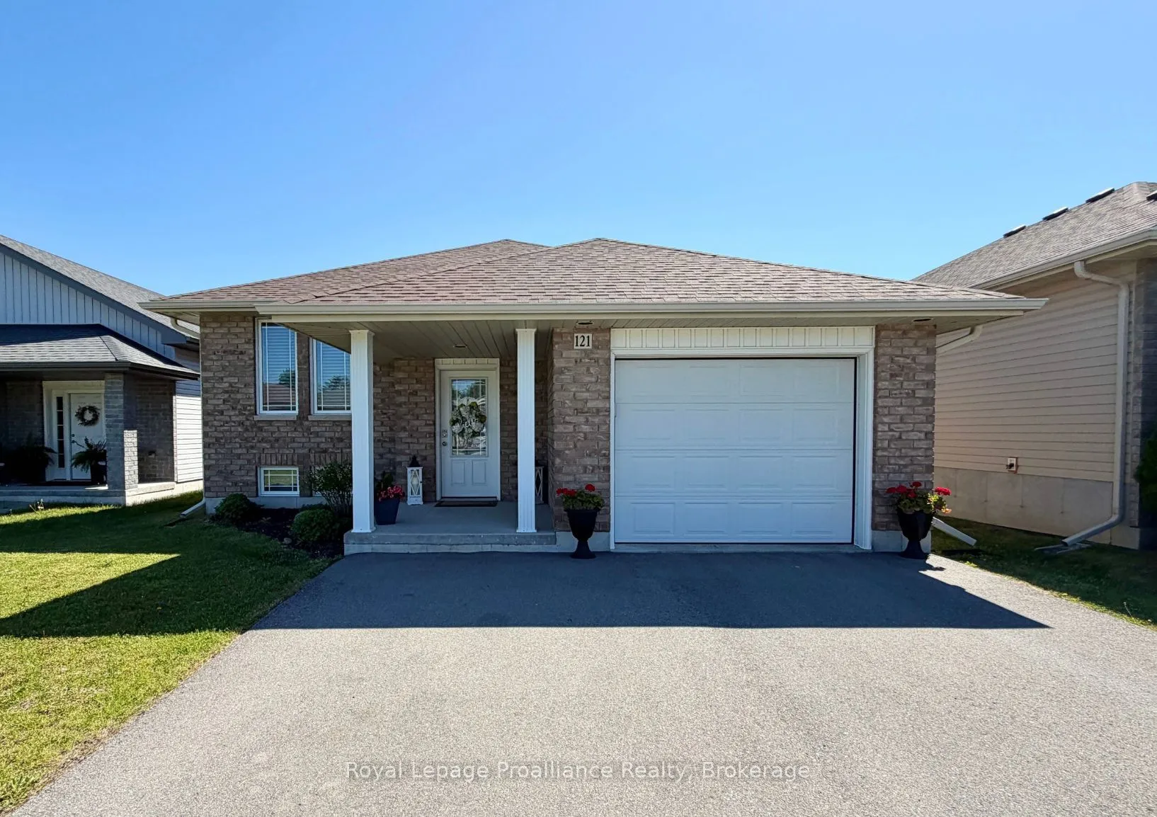 Detached Home For Sale | X13092380