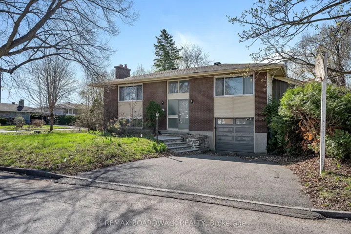 956 Garwood Avenue, Billings Bridge – Riverside Park And Area, ON K1V 6W9
