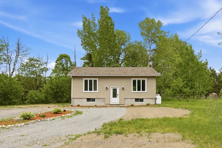 84 Sandy Beach Road, Laurentian Valley, ON K8A 6W8