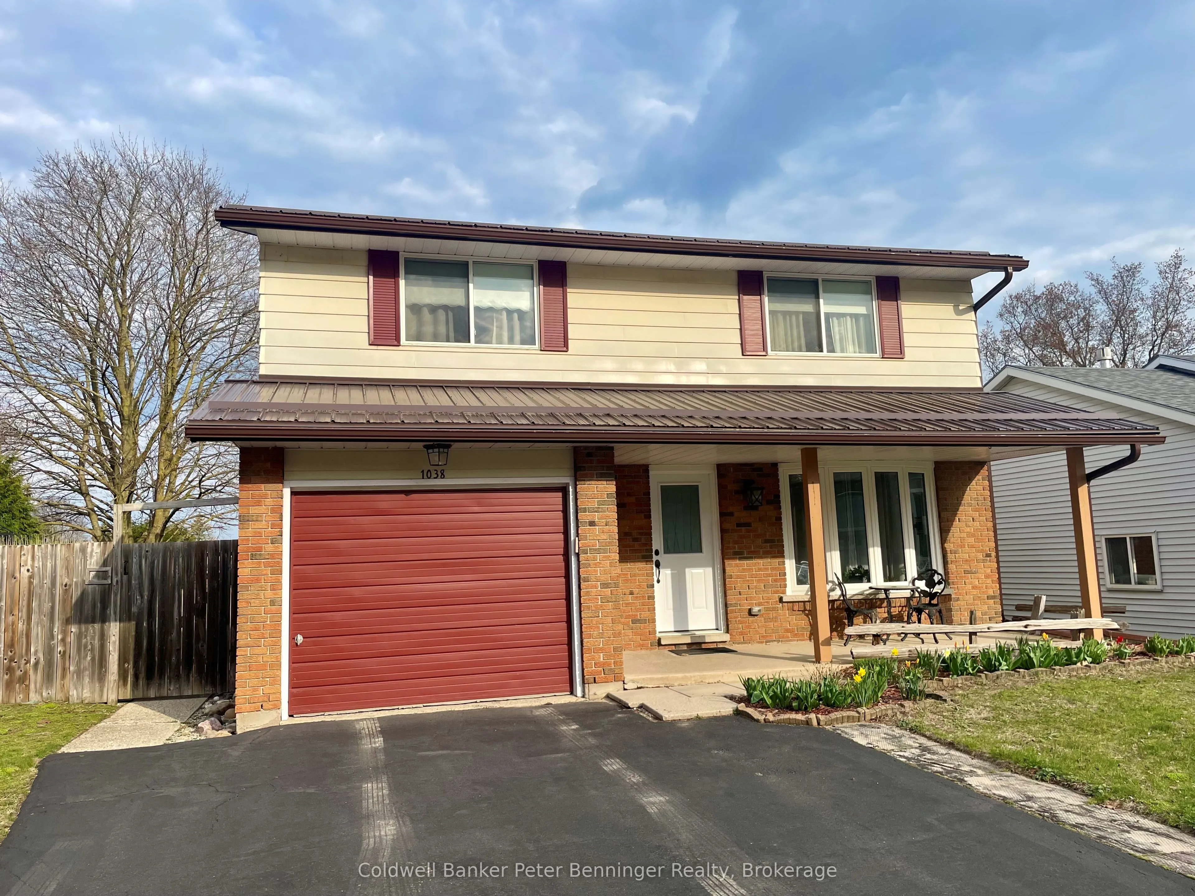 Detached Home For Sale | X13101192