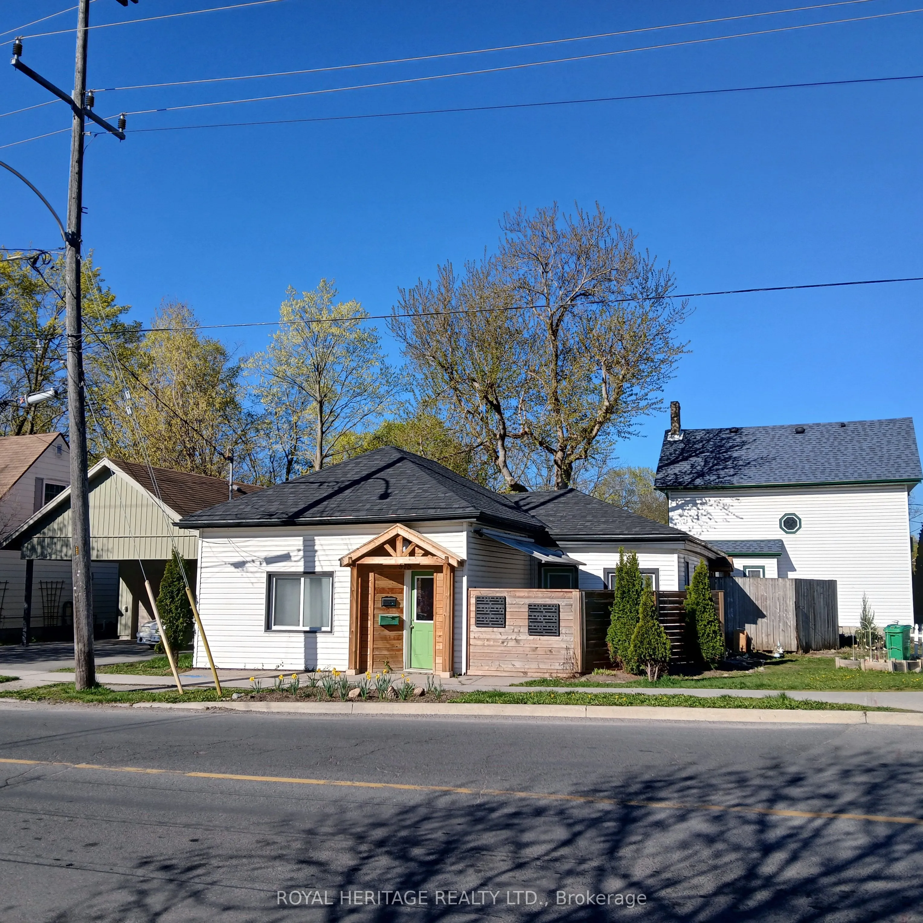 Duplex For Sale | X13113978