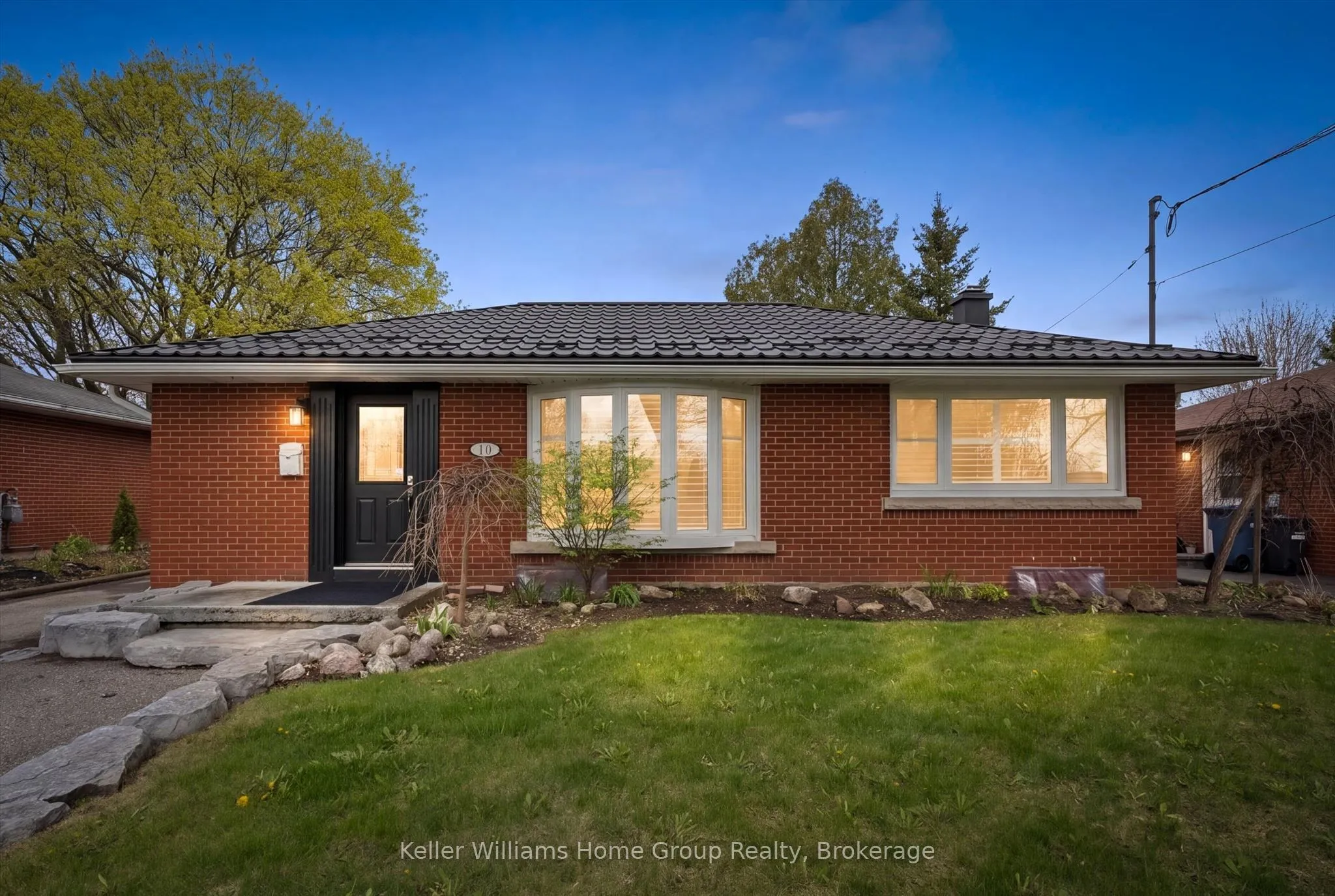 Detached Home For Sale | X13116406