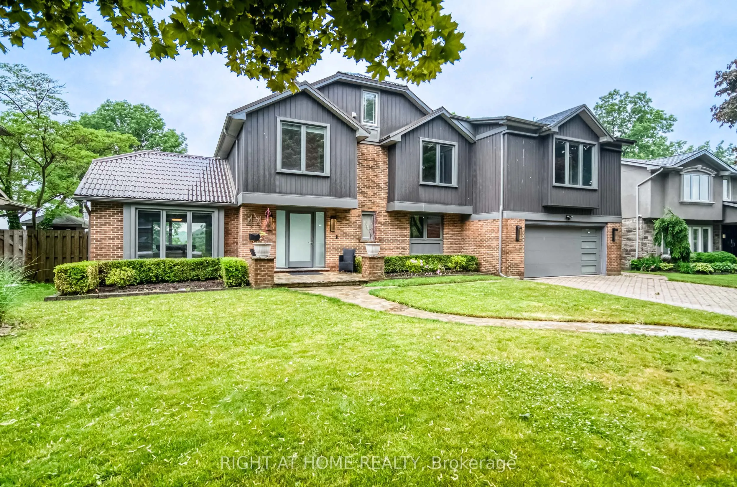 Detached Home For Sale | X13117330