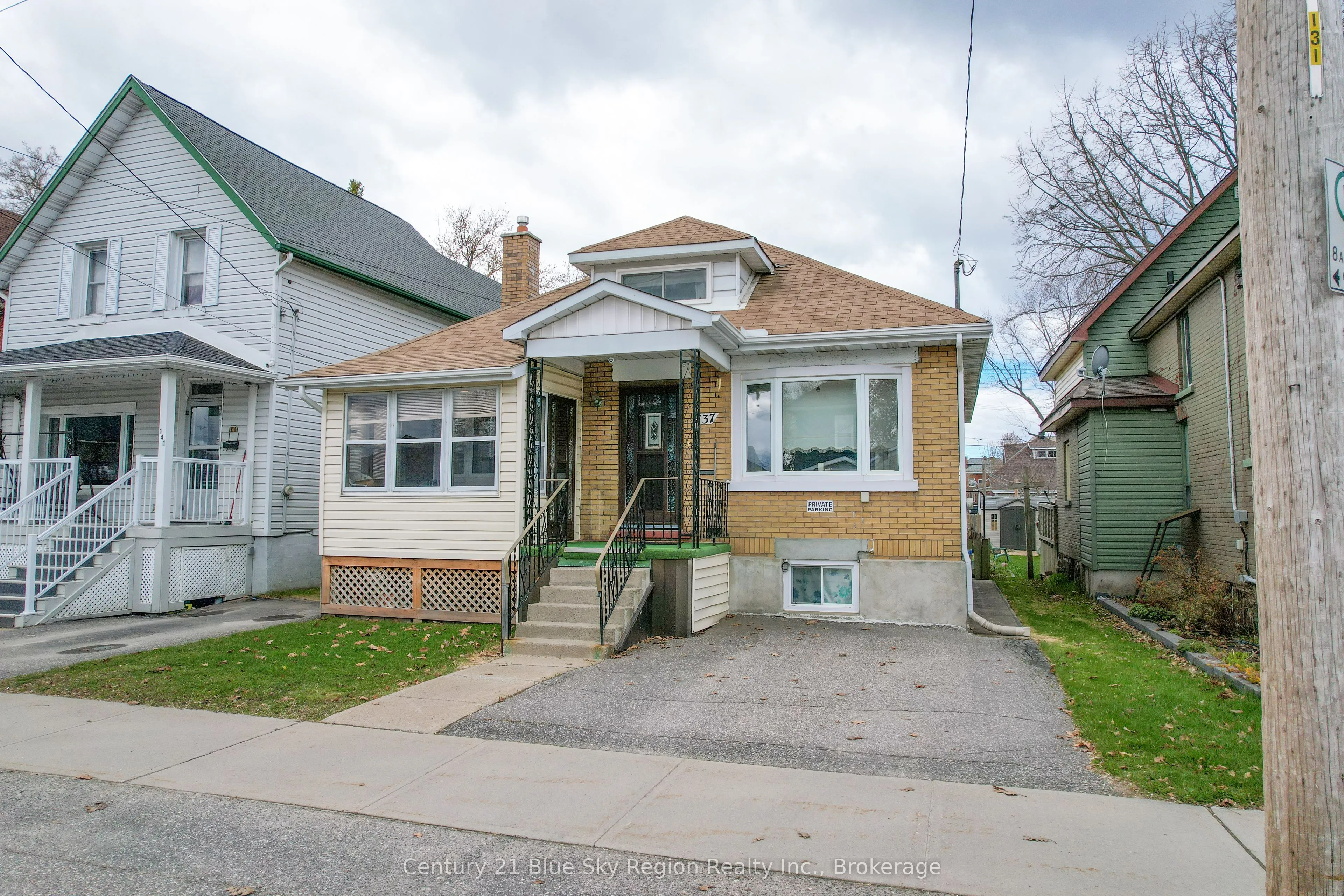 Detached Home For Sale | X13117704