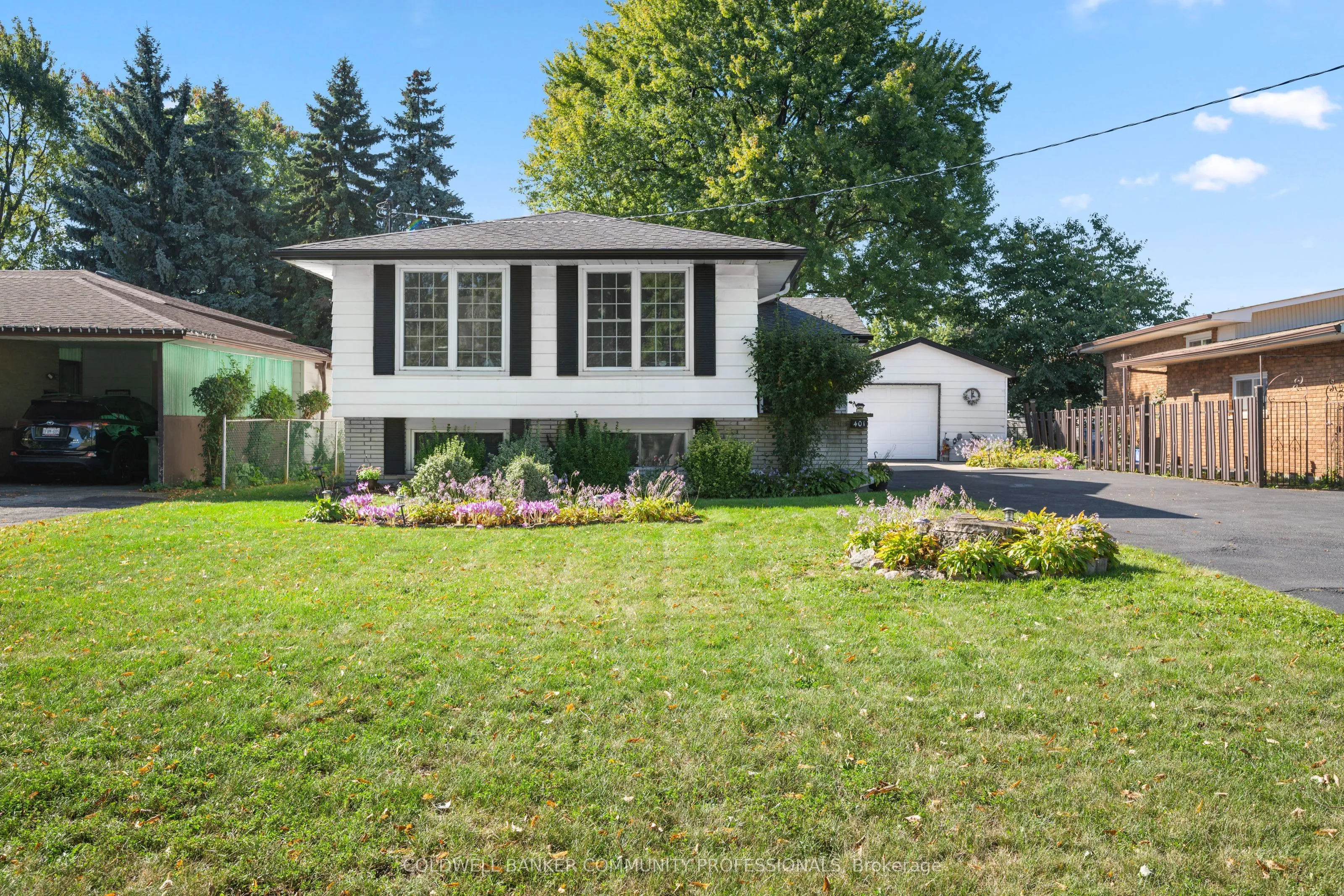 Detached Home For Sale | X13121124