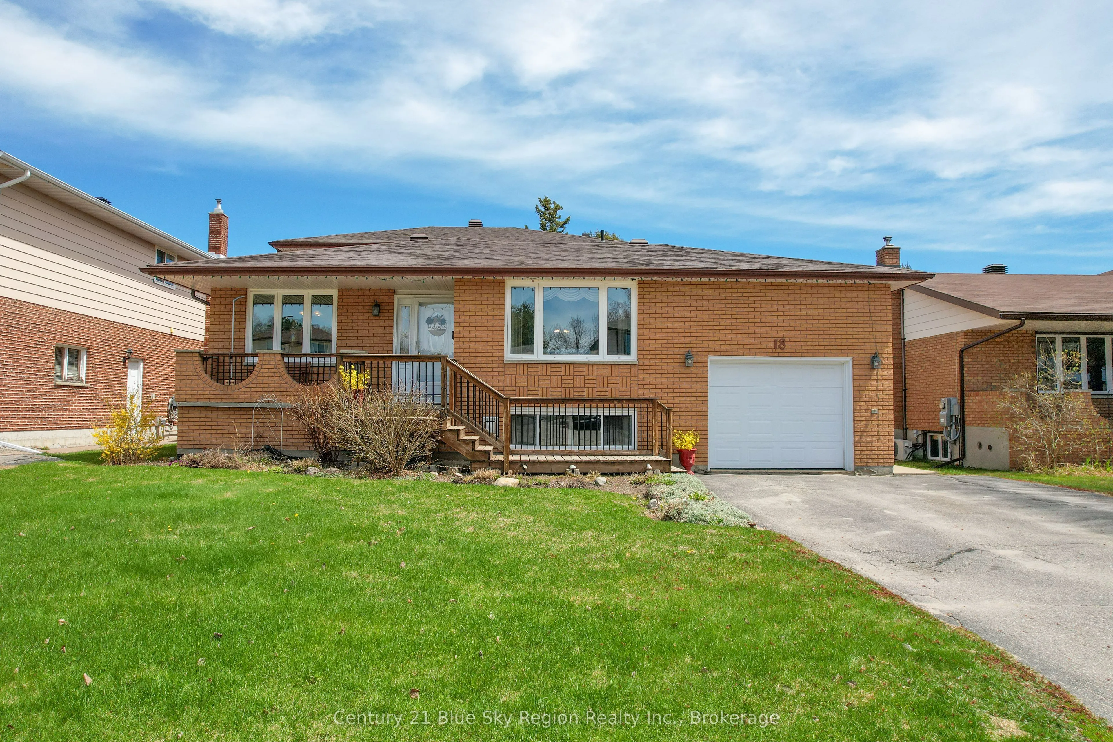 Detached Home For Sale | X13121380