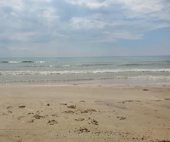 50ft Waterfront Serviced Lots at Lakewood Beach