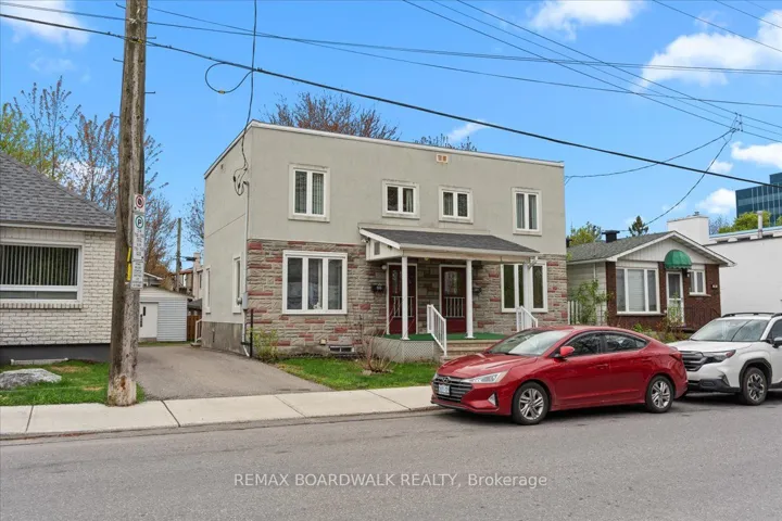 204- 206 Jeanne Mance Street, Vanier And Kingsview Park, ON K1L 6M2