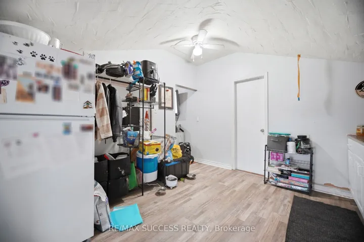 190 Sheridan Street, Brantford, ON N3S 4P8