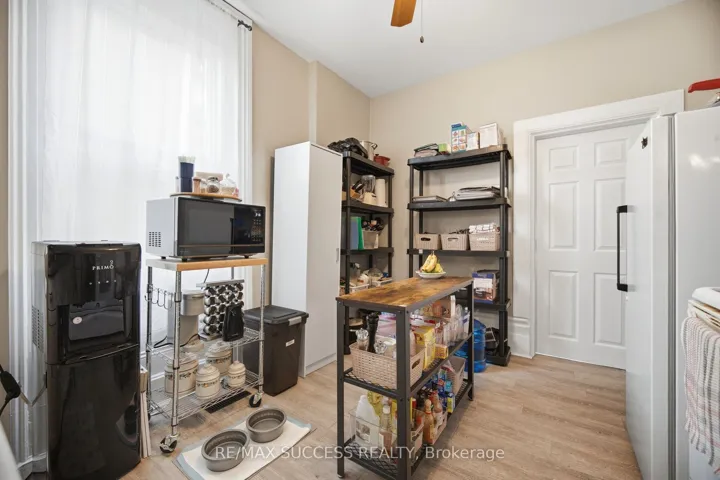 190 Sheridan Street, Brantford, ON N3S 4P8