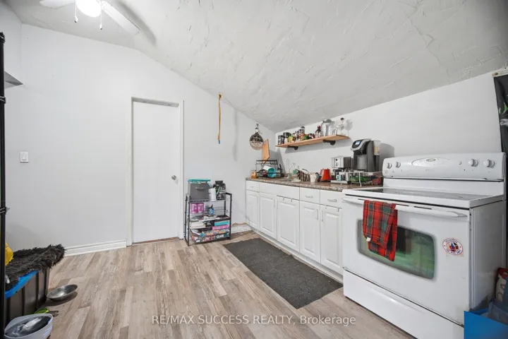 190 Sheridan Street, Brantford, ON N3S 4P8
