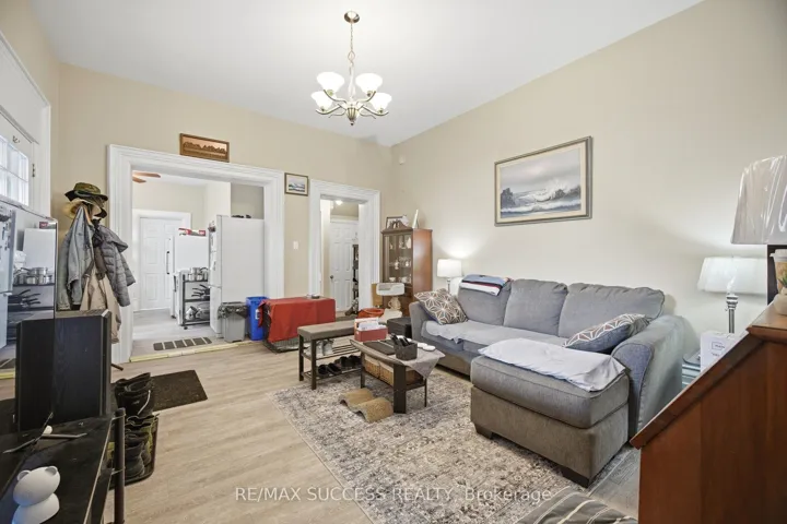 190 Sheridan Street, Brantford, ON N3S 4P8