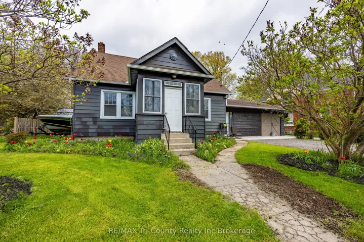 Welcome to 33 Wellington St Port Burwell