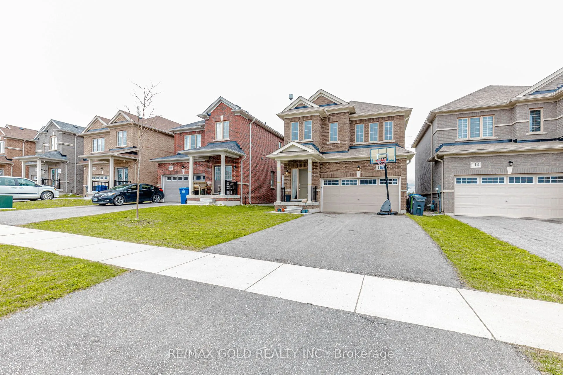 Detached Home For Sale | X13143116
