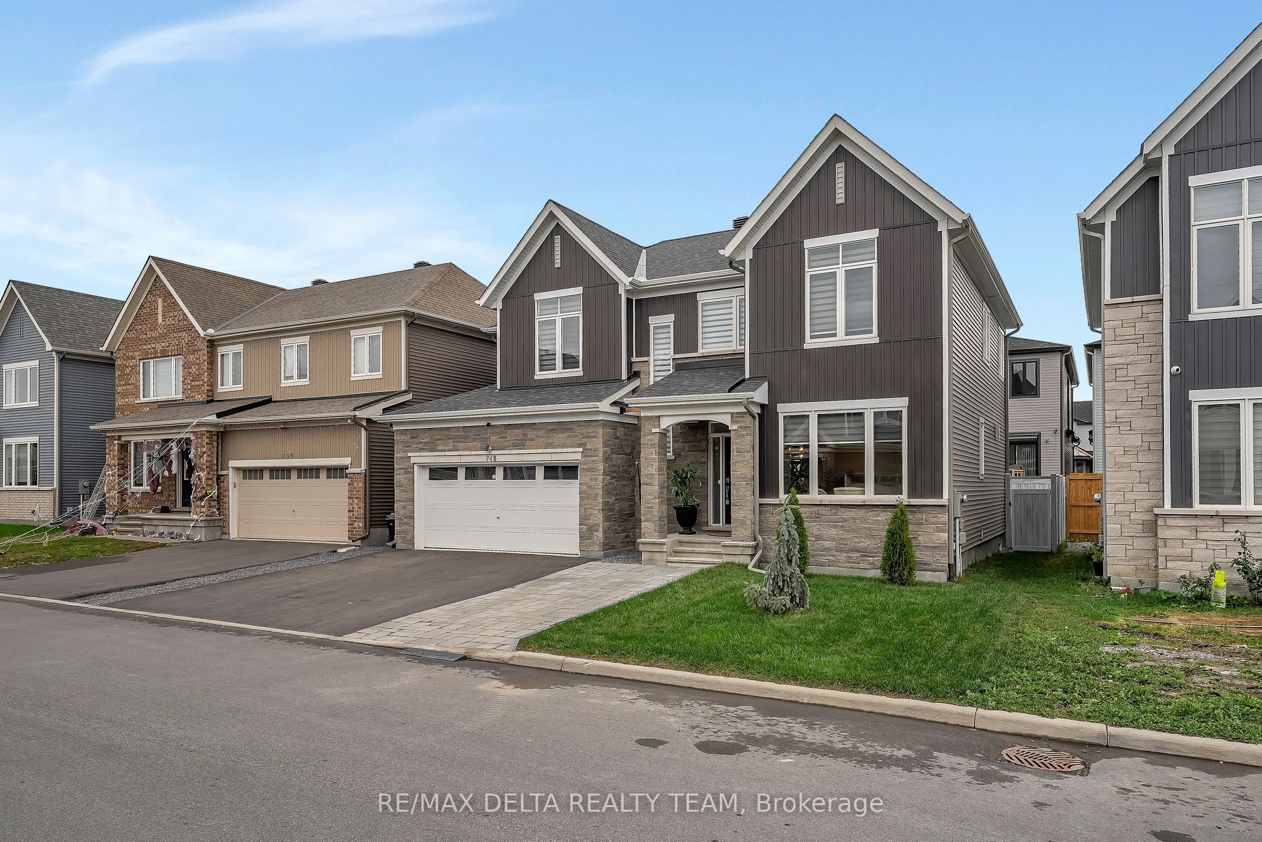 Detached Home For Sale | X13152680