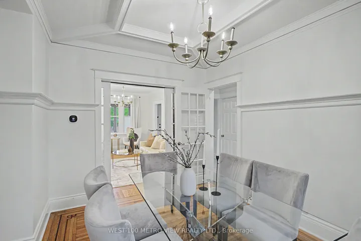21 Springer Avenue, Hamilton, ON L8M 2W7