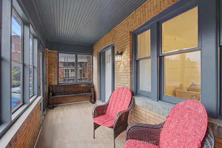 21 Springer Avenue, Hamilton, ON L8M 2W7
