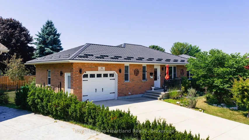 39 Balvina Drive W, Goderich, ON N7A 4L2