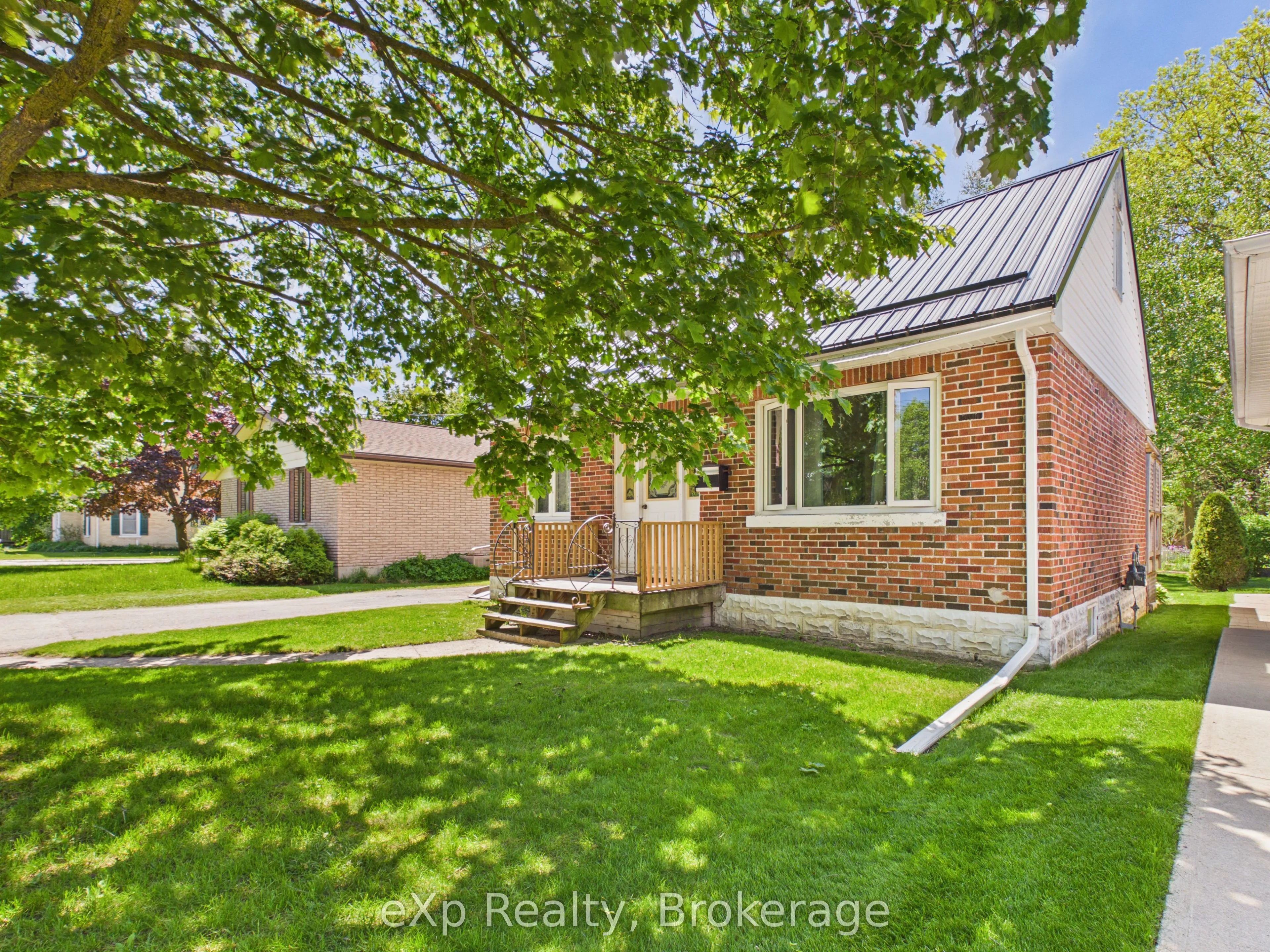 Detached Home For Sale | X13195060