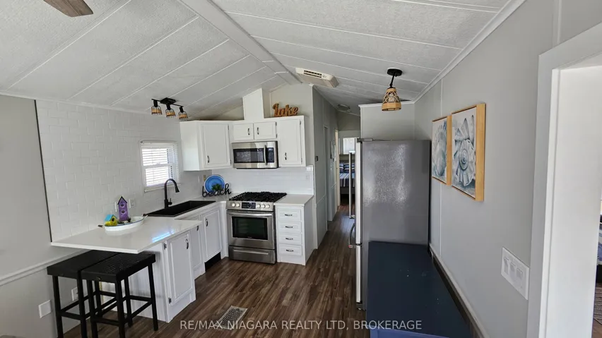 17 Mariner Crescent, Port Colborne, ON L0S 1R0