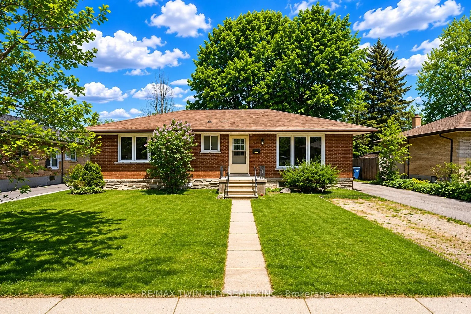Detached Home For Sale | X13222578