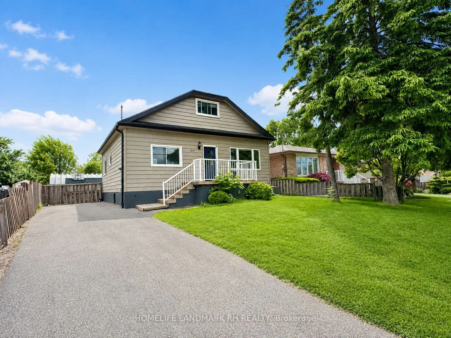 Detached Home For Lease | X13224406