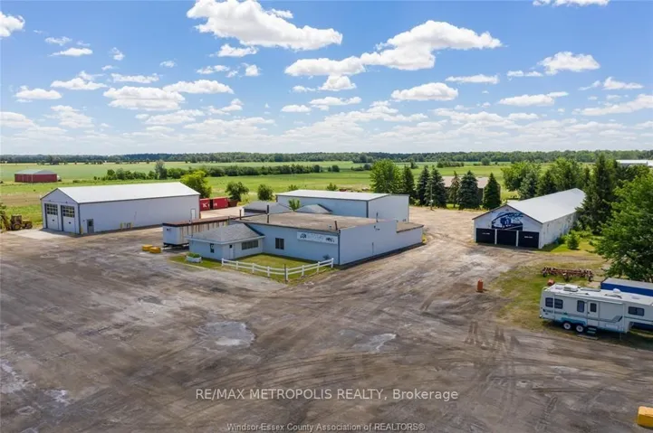 1507 Petrolia Line, St. Clair, ON N0N 1G0