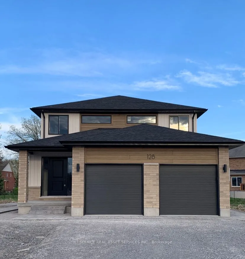 Detached Home For Lease | X13226296