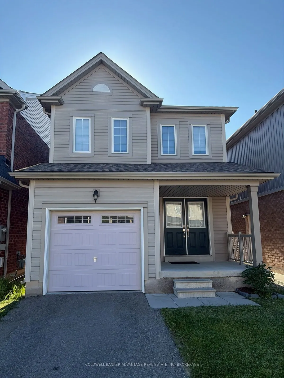 Detached Home For Lease | X13226328