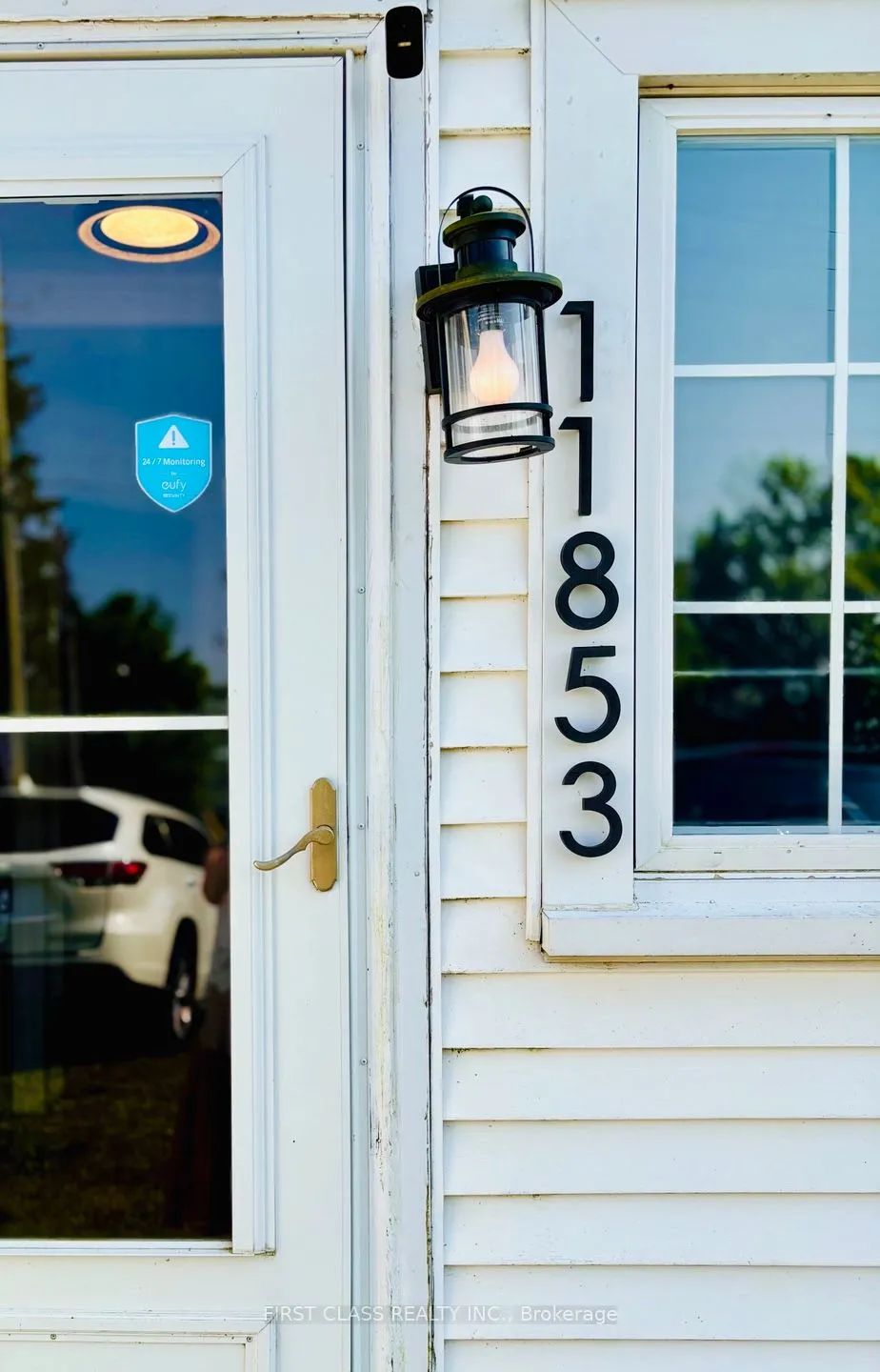 Detached Home For Lease | X13227460