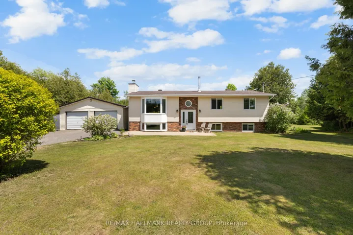 645 Code Drive, Montague, ON K7A 4S6