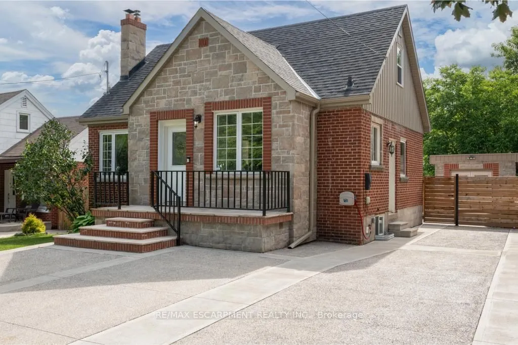Detached Home For Lease | X13230426