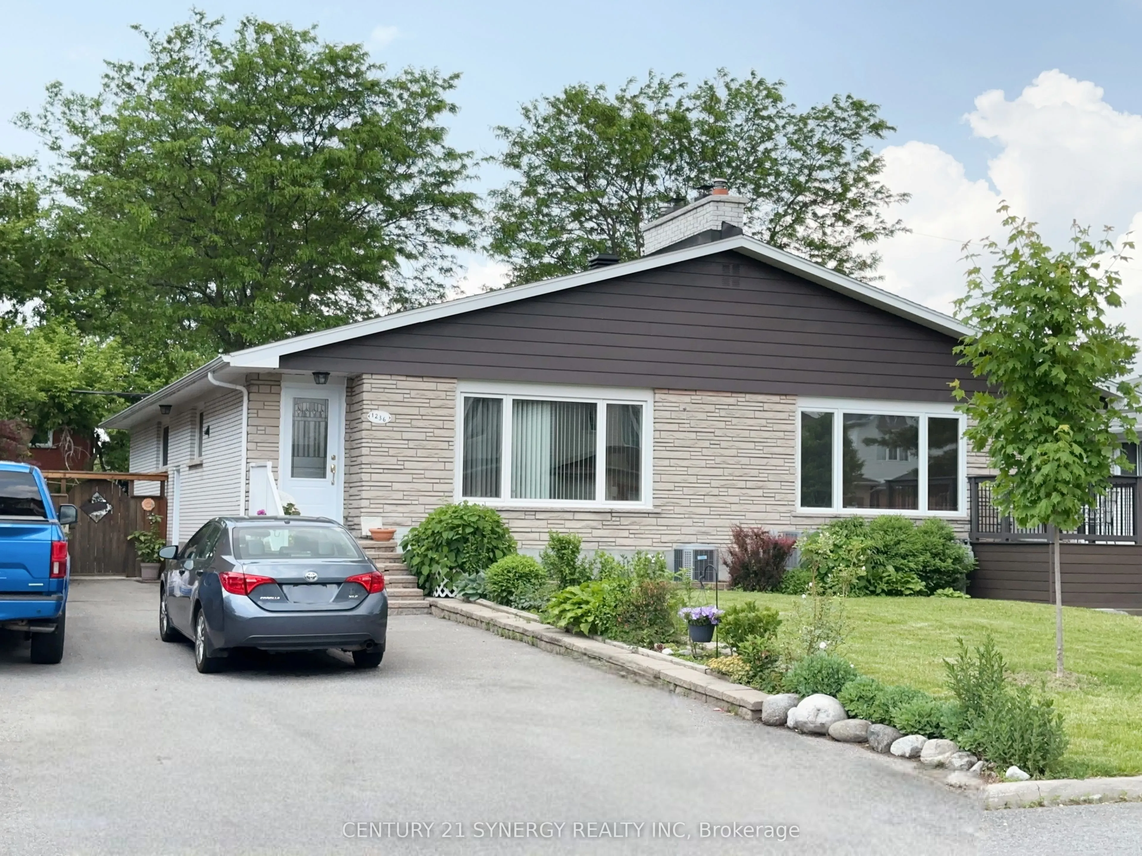 Semi-Detached Home For Lease | X13234454