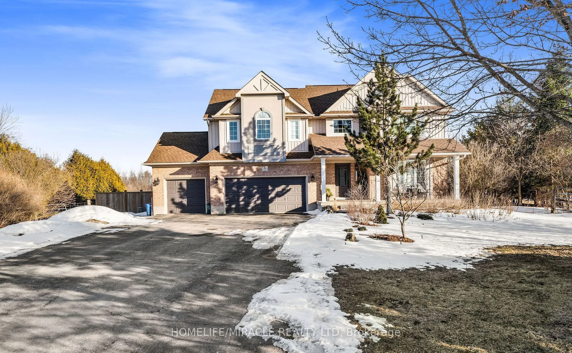 Detached Home For Lease | X13237000