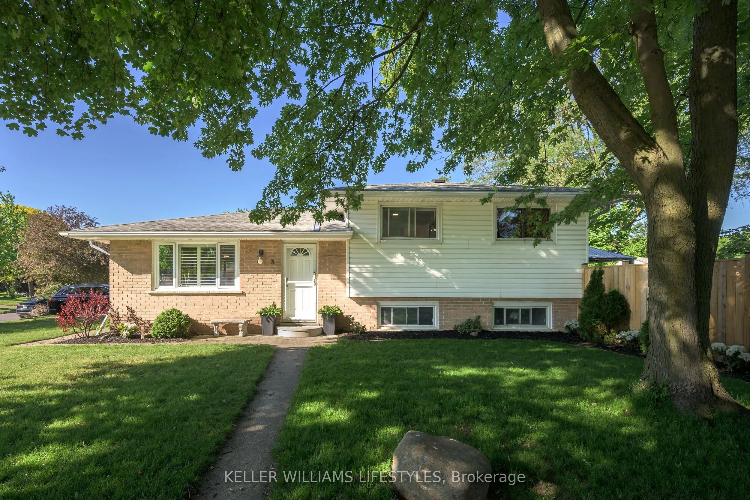 Detached Home For Sale | X13239008