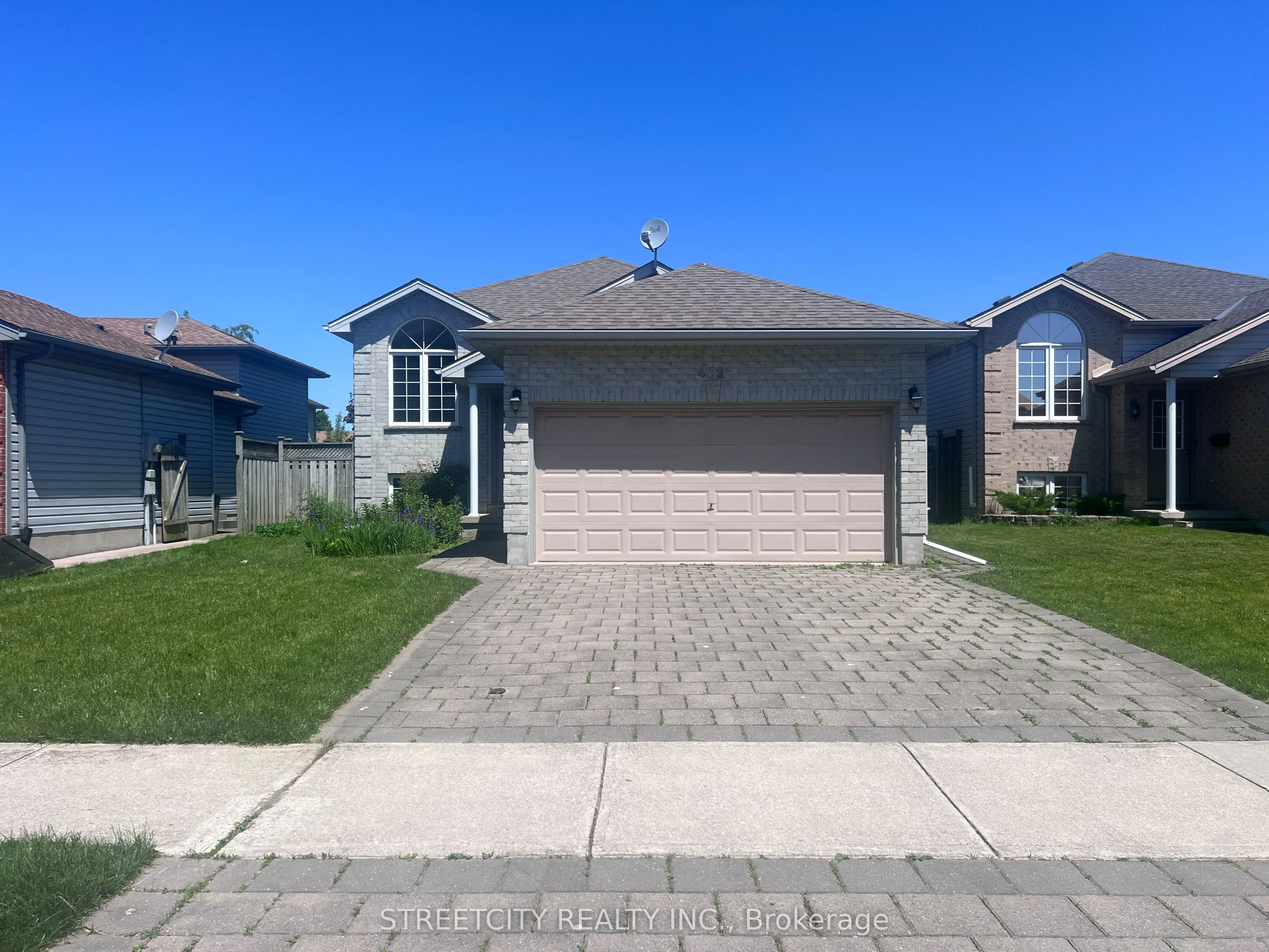 Detached Home For Lease | X13239050