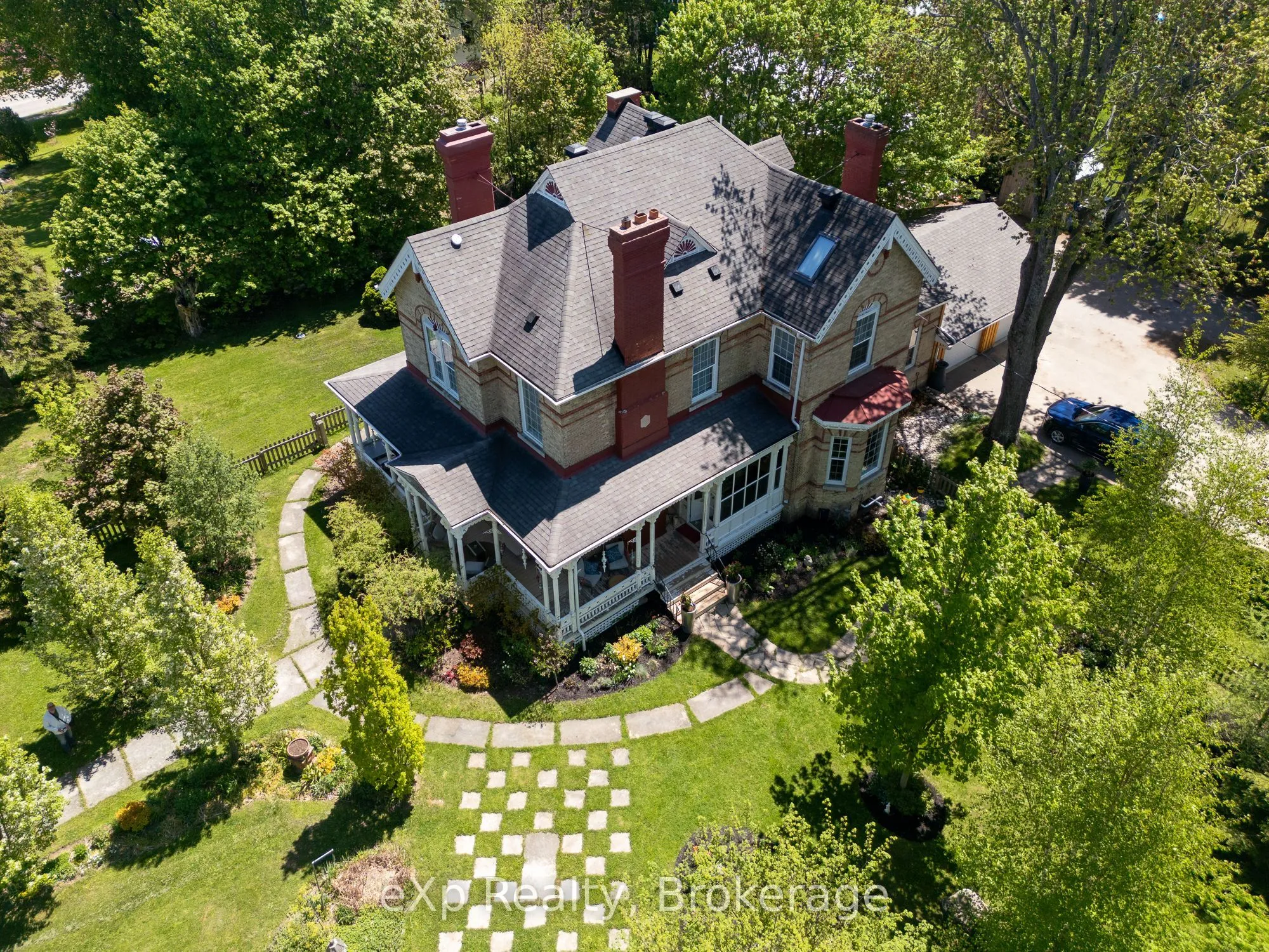 Detached Home For Sale | X13240108