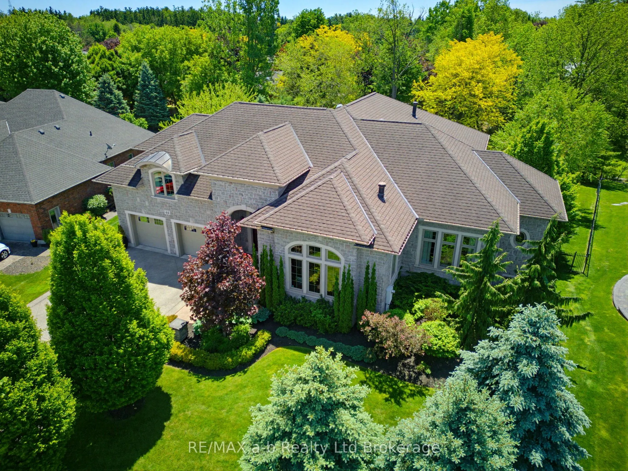 Detached Home For Sale | X13241010
