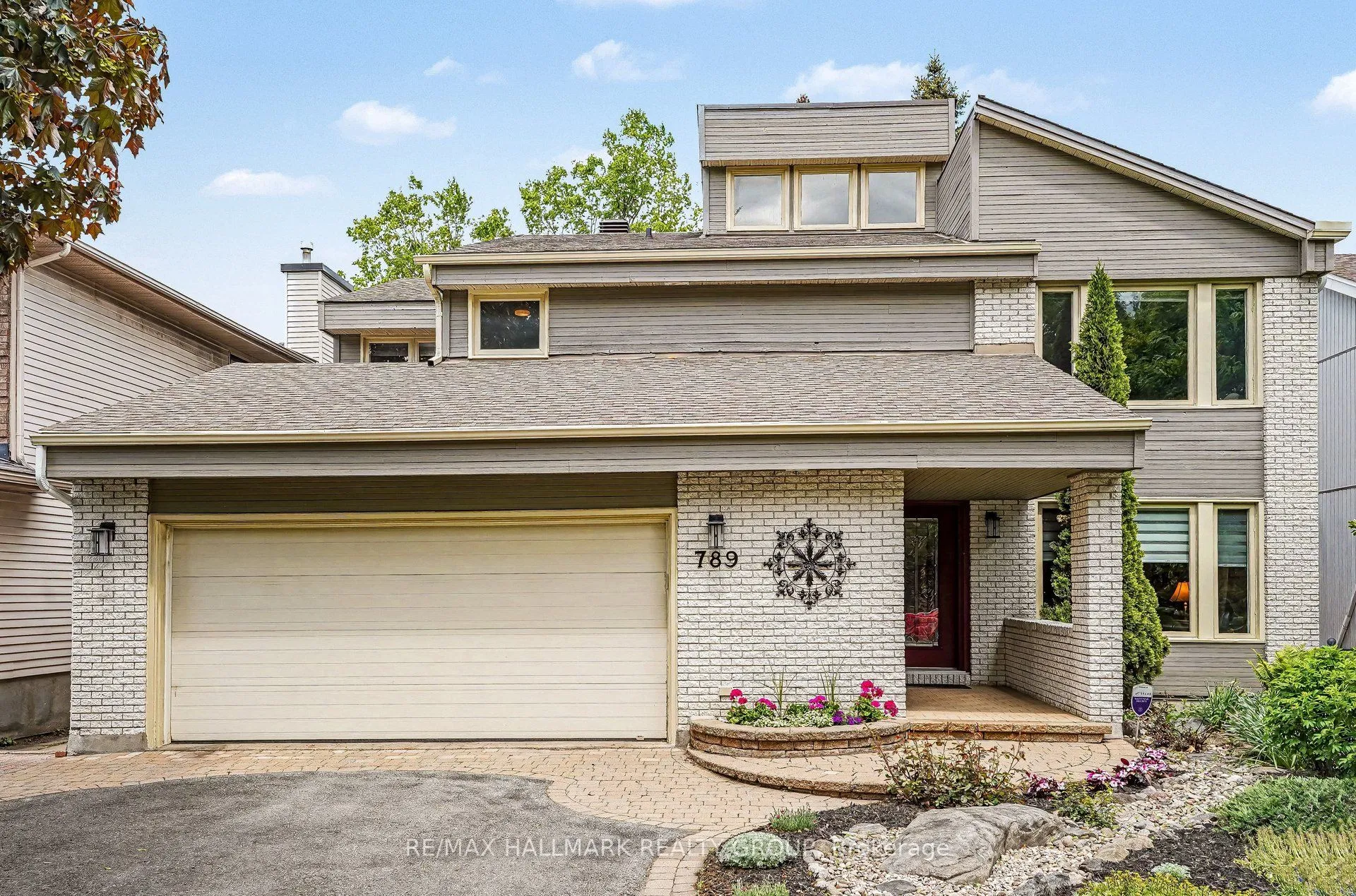 Detached Home For Sale | X13241104