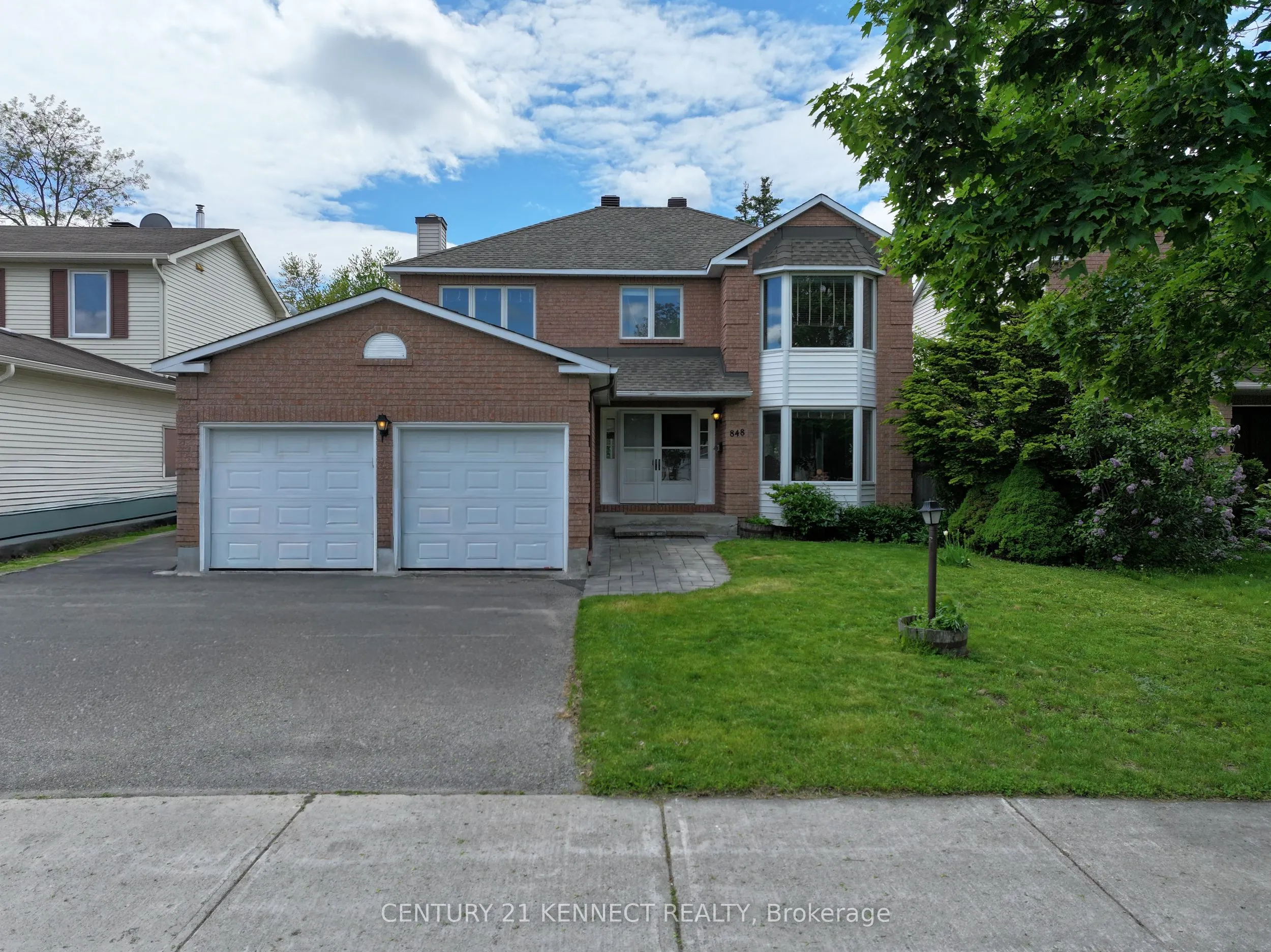 Detached Home For Sale | X13242322