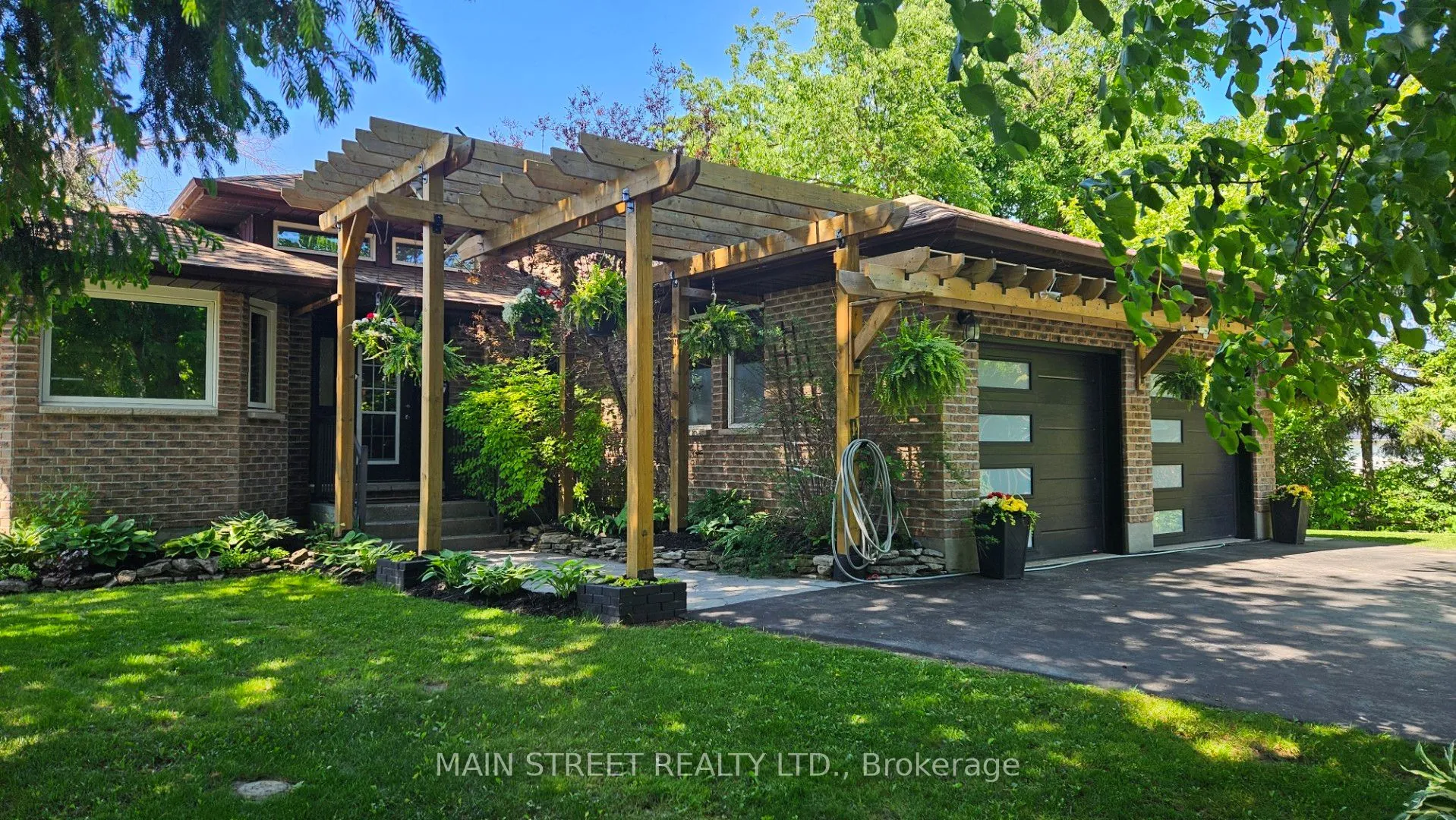 Detached Home For Sale | X13243124