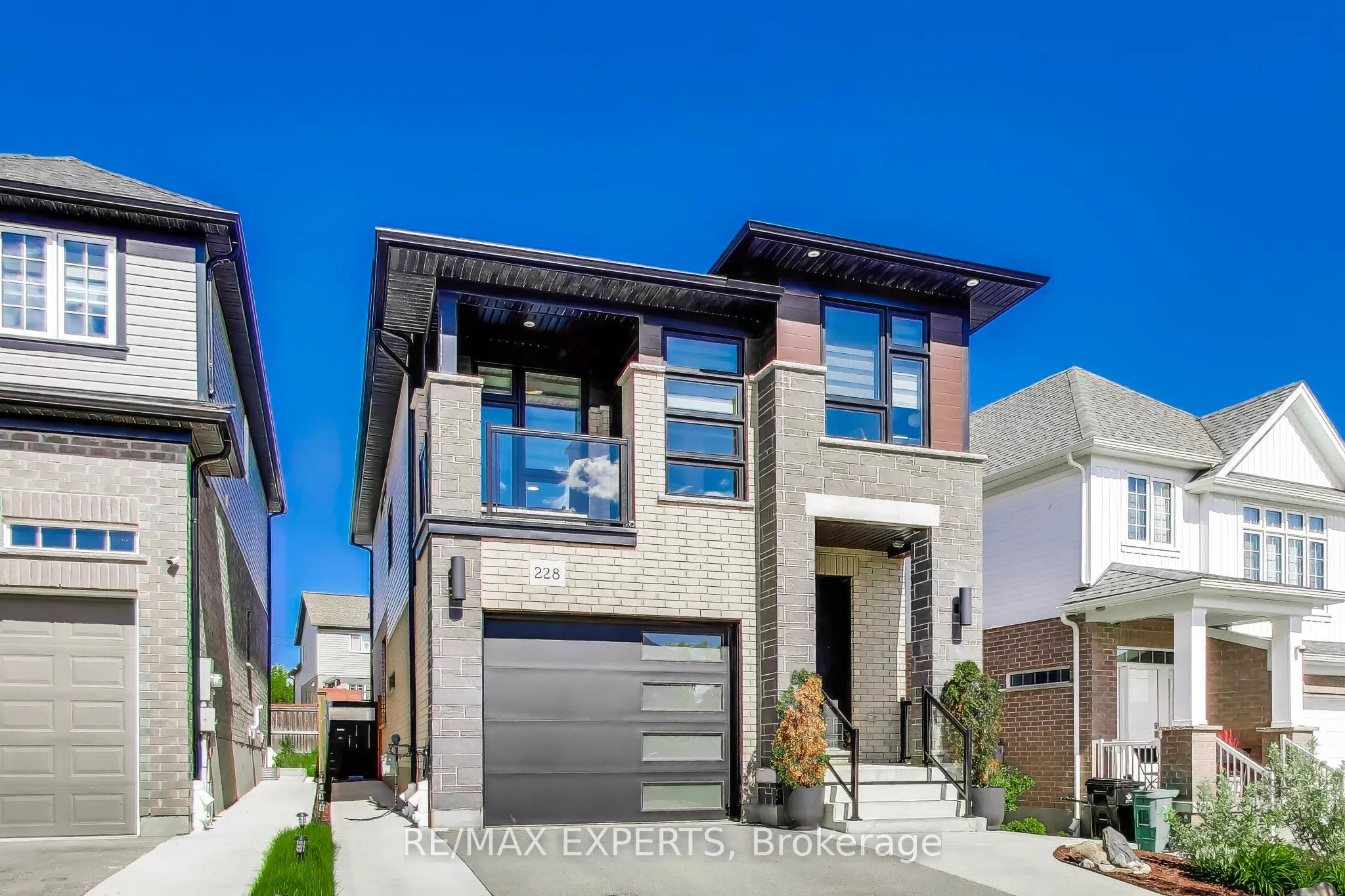 Detached Home For Sale | X13245558
