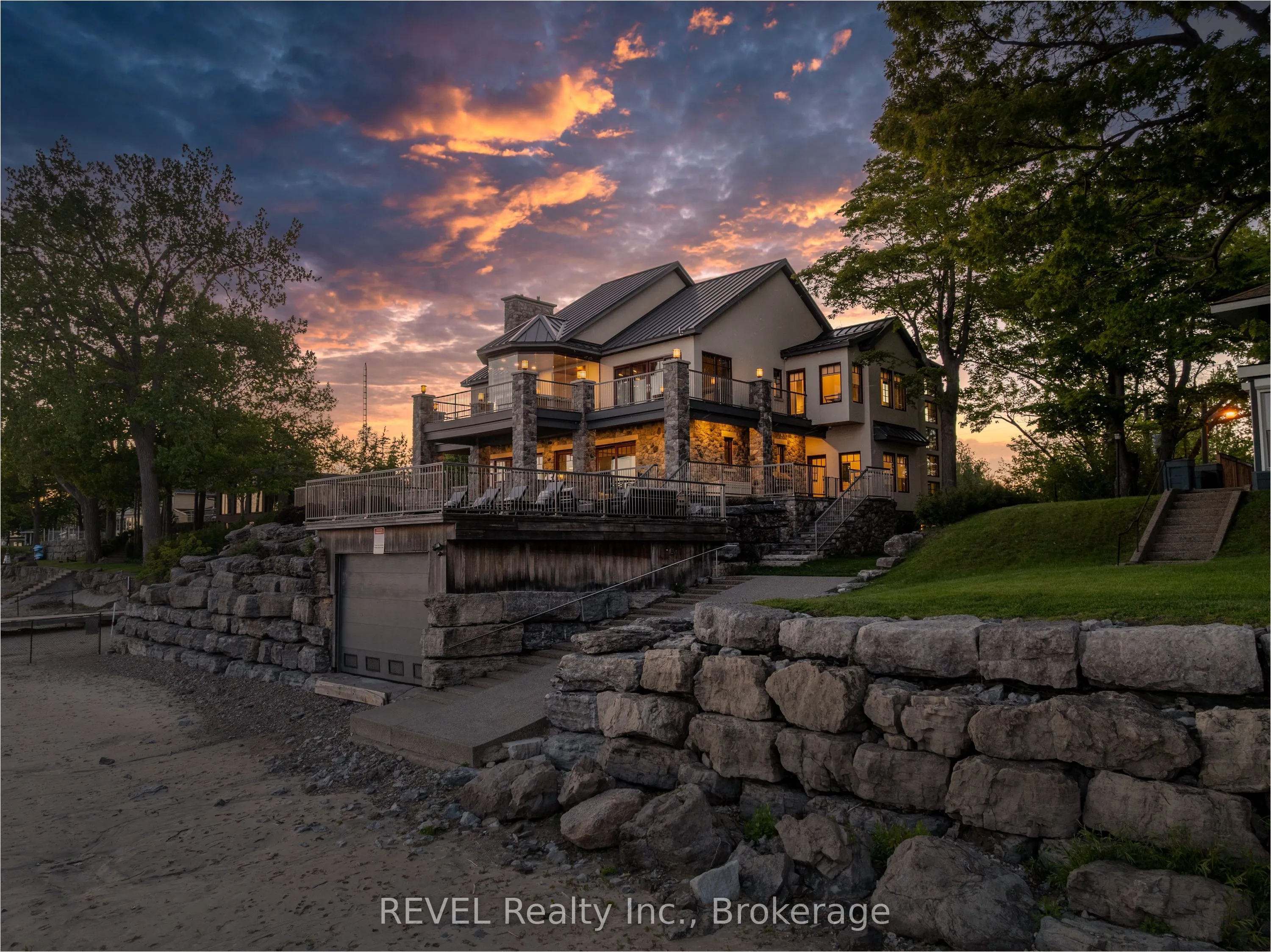 Detached Home For Sale | X13245624