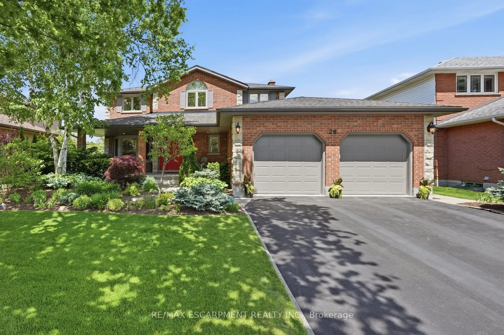Detached Home For Sale | X13245696
