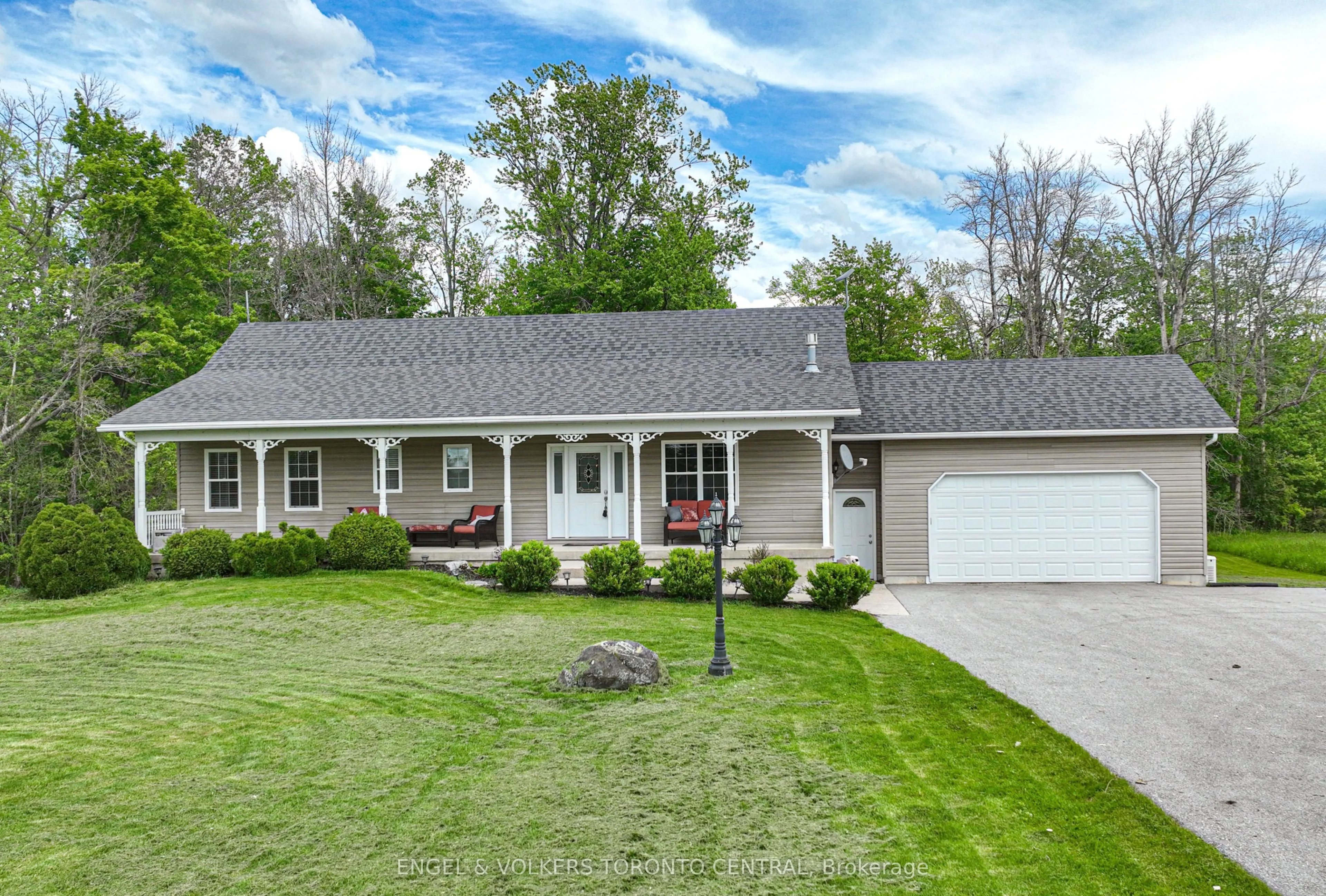 Detached Home For Sale | X13245800